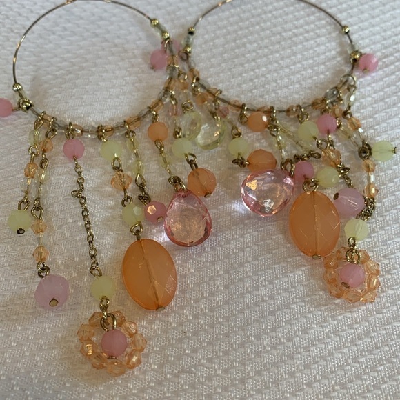 Gold Tone Pink and Orange Beaded Hoop Drop Statement Earrings - Picture 3 of 4
